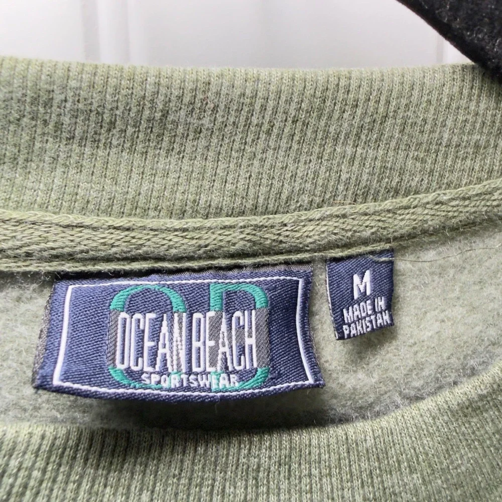 Ocean‎ Beach Soft Green Medium Solvang California Crewneck Sweatshirt Cozy Soft
